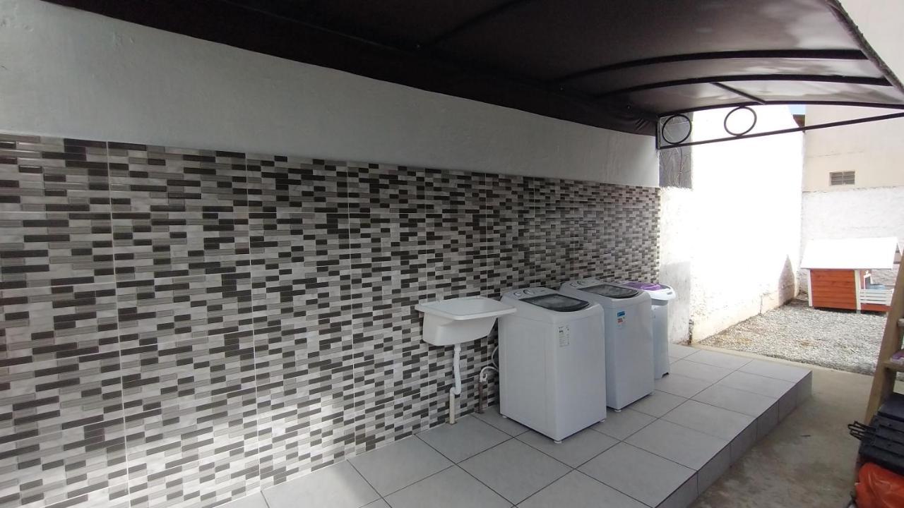 Apartamento Marco Zero Containers 3 Balneário Camboriú Exterior foto